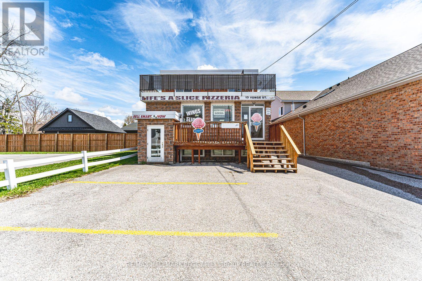 13 YONGE STREET S, Springwater, Ontario