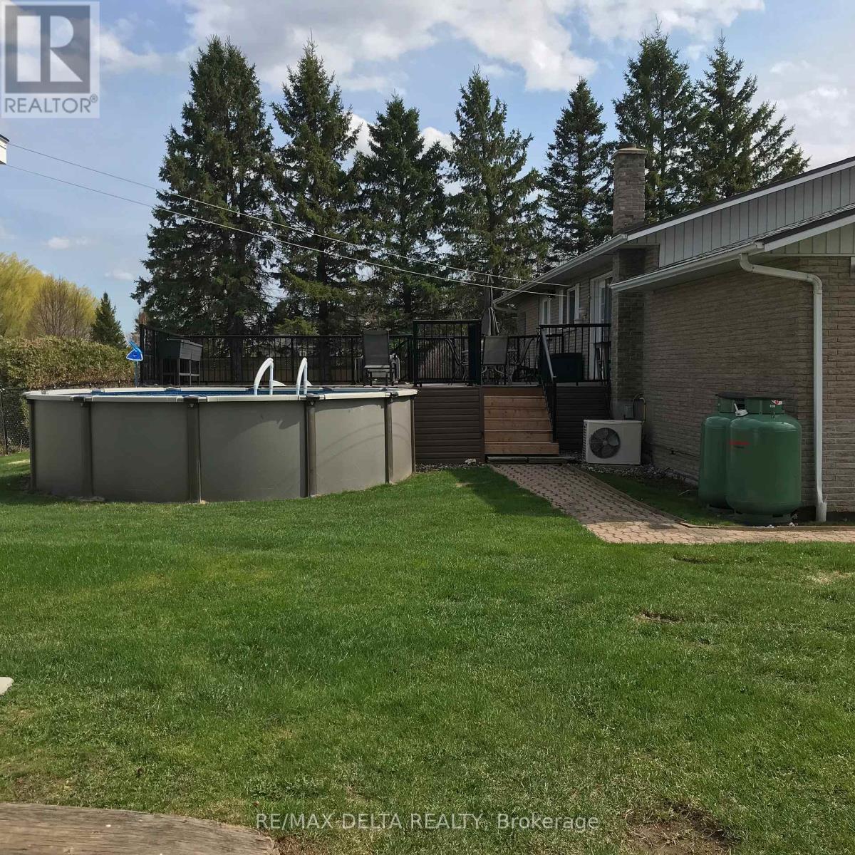 4359 County Rd 9 Road, The Nation, Ontario  K0C 2B0 - Photo 2 - X12883494