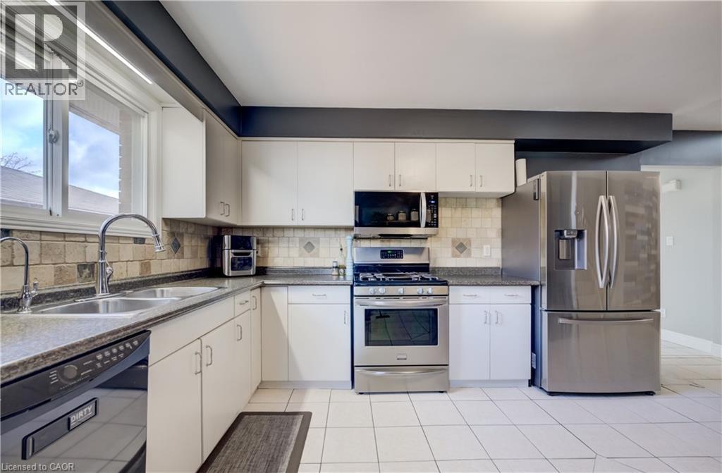 226 Hillmer Road, Cambridge, Ontario  N1R 6N8 - Photo 15 - 40826901