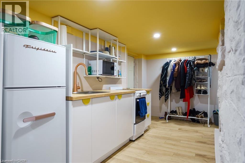 202 Prospect Street S Unit# Lower, Hamilton, Ontario  L8M 2Z7 - Photo 5 - 40826674