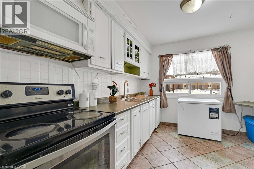 1180 Mississauga Valley Boulevard Unit# 4, Mississauga, Ontario  L5A 3M9 - Photo 7 - 40826443