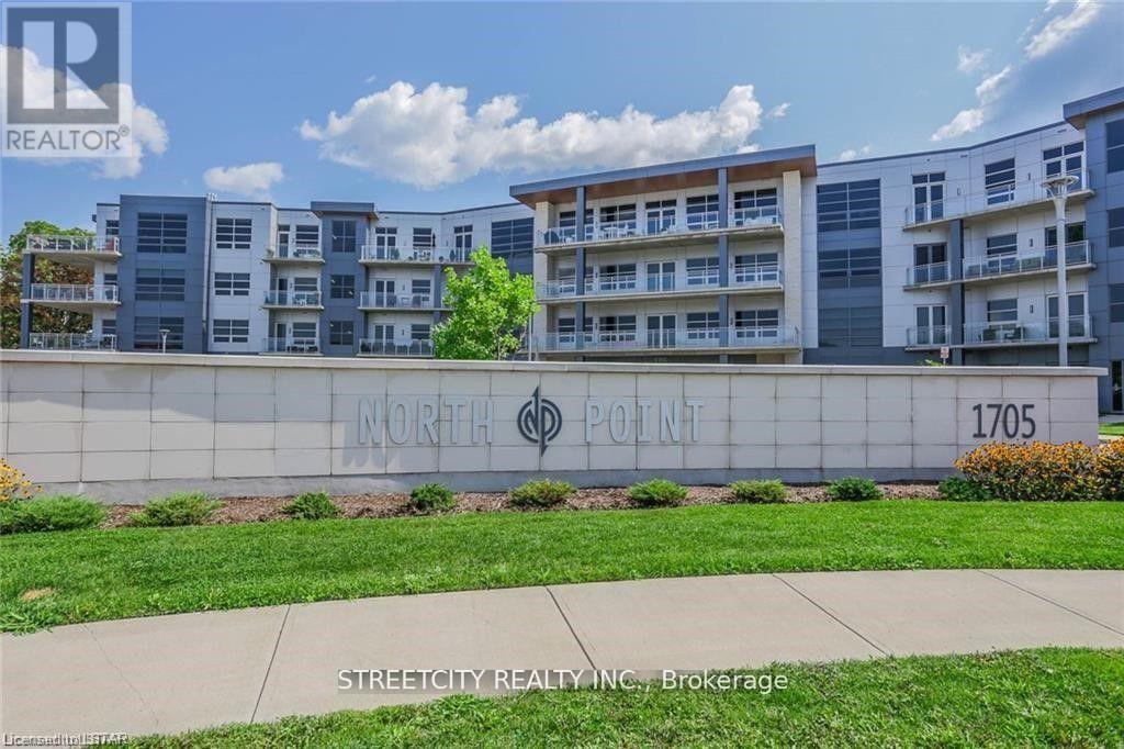 400 - 1705 Fiddlehead Place