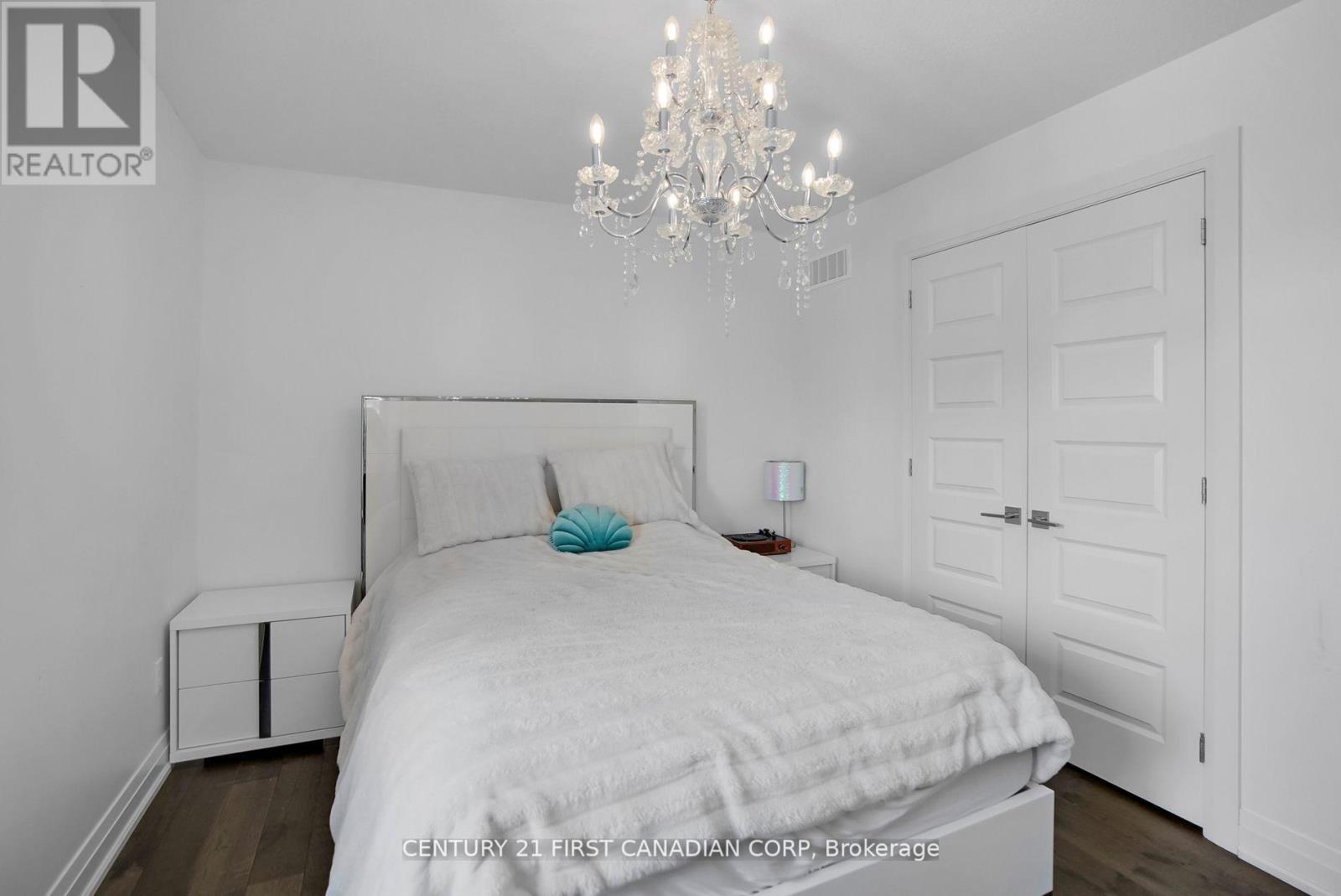90 Pebblecreek Walk W, London North, Ontario  N6G 0K6 - Photo 35 - X13080586