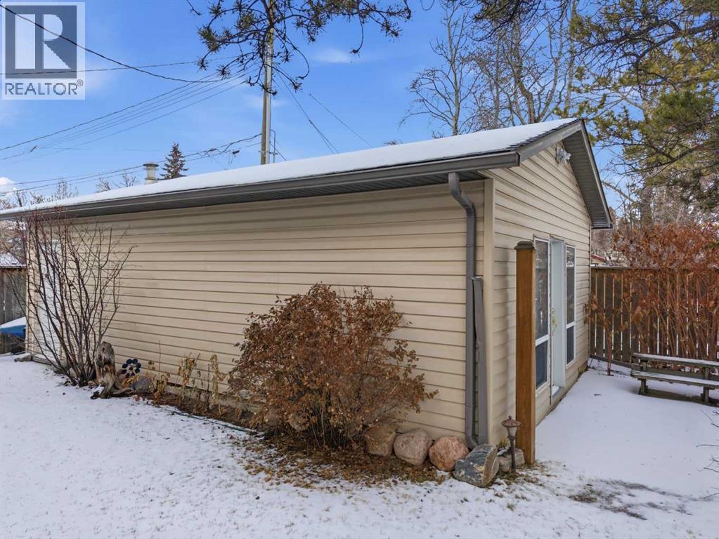 5003 36 Street, Sylvan Lake, Alberta  T4S 1B2 - Photo 20 - A2273435
