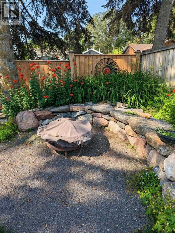 5003 36 Street, Sylvan Lake, Alberta  T4S 1B2 - Photo 39 - A2273435