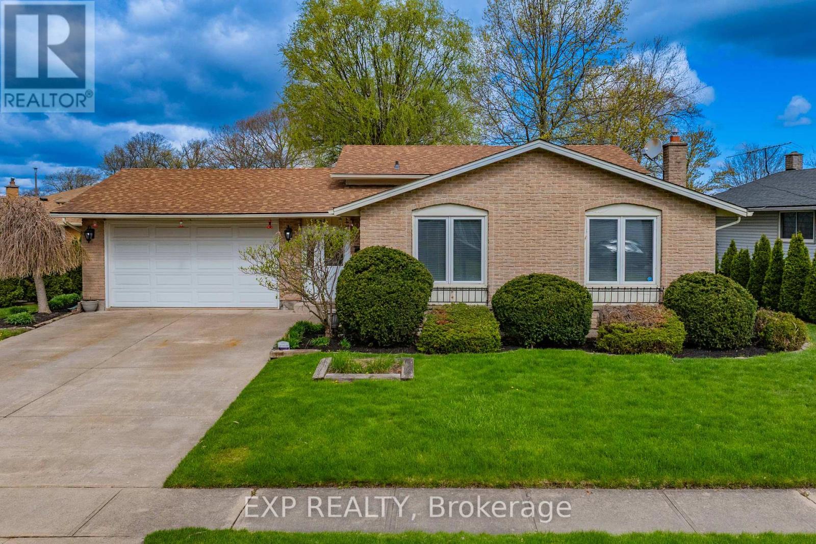 7551 FERN AVENUE, Niagara Falls, Ontario