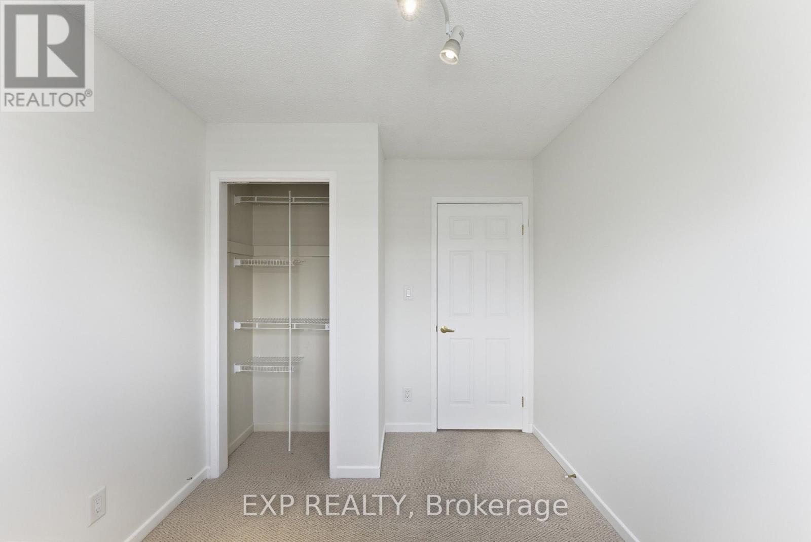 7551 Fern Avenue, Niagara Falls, Ontario  L2G 5H6 - Photo 23 - X13080772