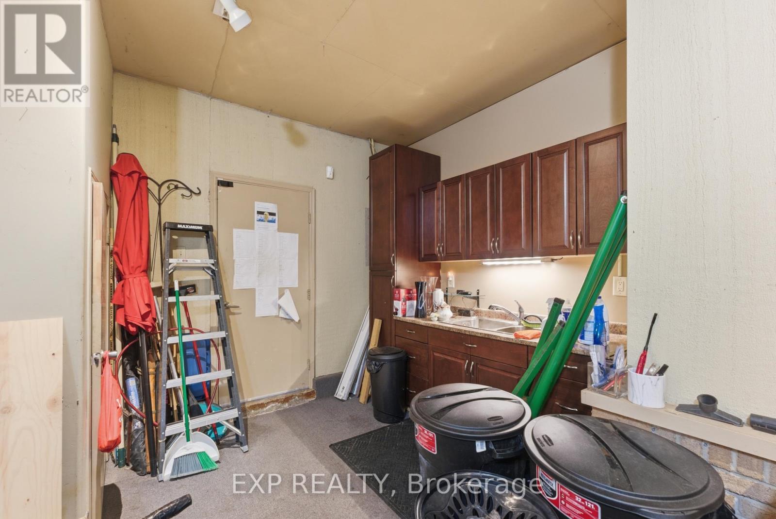 7551 Fern Avenue, Niagara Falls, Ontario  L2G 5H6 - Photo 37 - X13080772