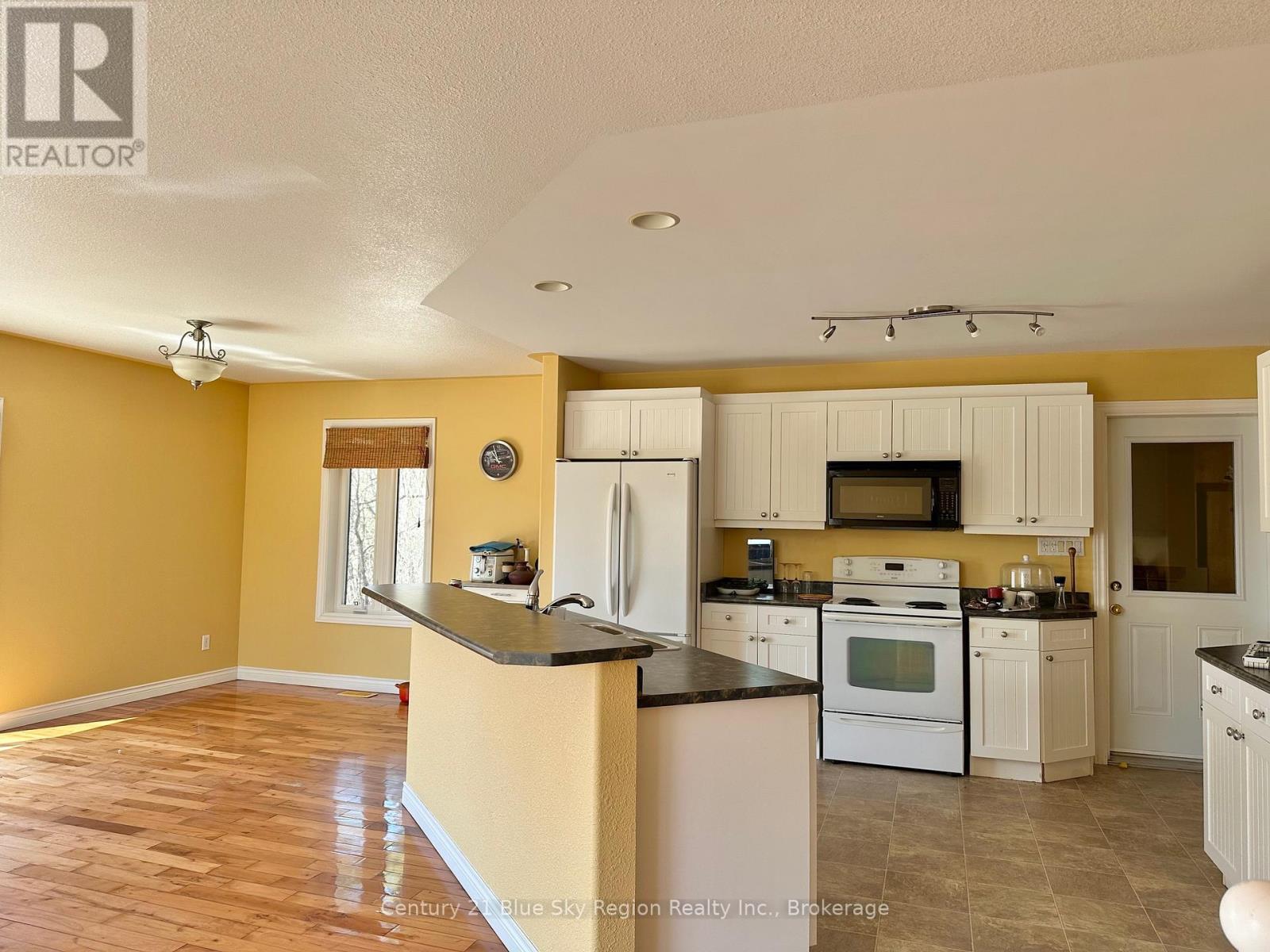 119 Moosehead Road, Mattawan, Ontario  P0H 1V0 - Photo 6 - X13080628