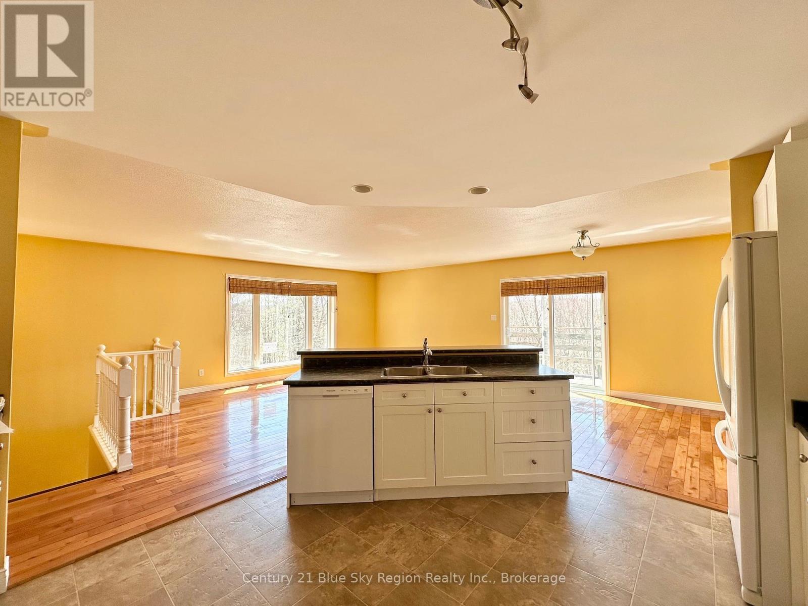 119 Moosehead Road, Mattawan, Ontario  P0H 1V0 - Photo 7 - X13080628