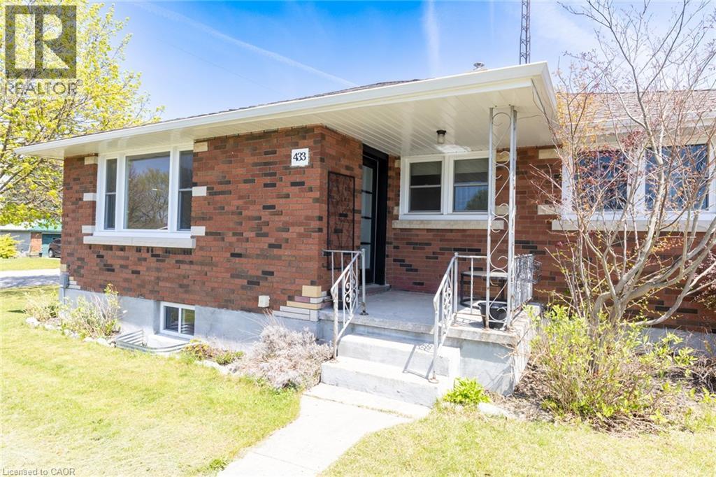 433 Northern Avenue, Delhi, Ontario  N4B 2R7 - Photo 4 - 40826560