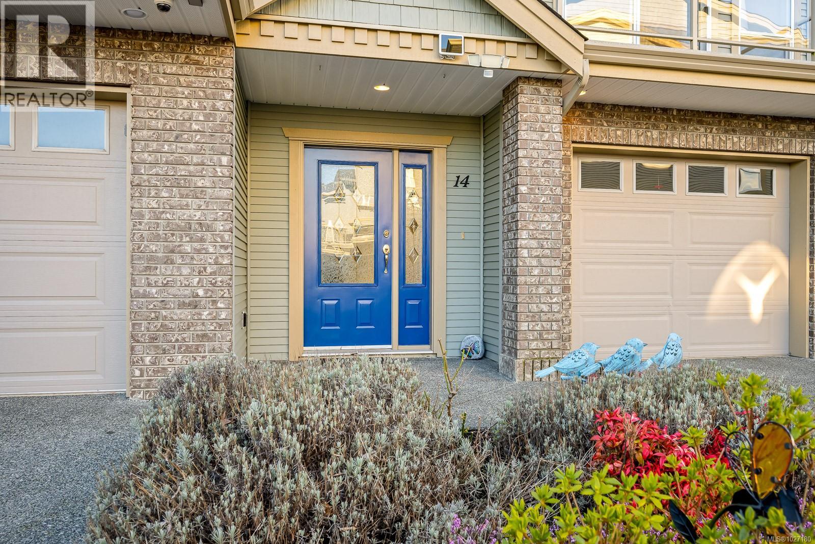 14 2475 Mansfield Dr, Courtenay, British Columbia  V9M 2M2 - Photo 3 - 1027180
