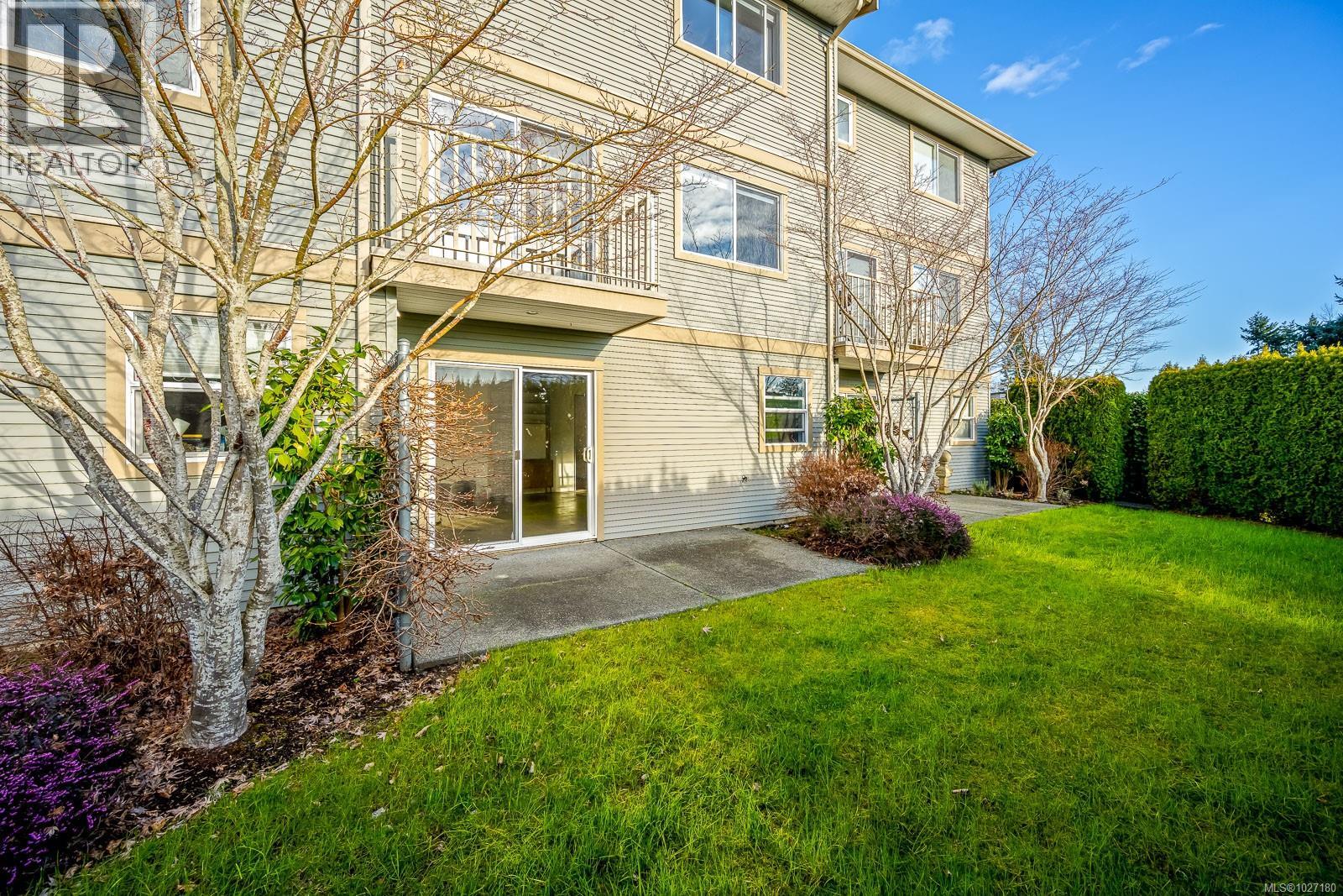 14 2475 Mansfield Dr, Courtenay, British Columbia  V9M 2M2 - Photo 4 - 1027180