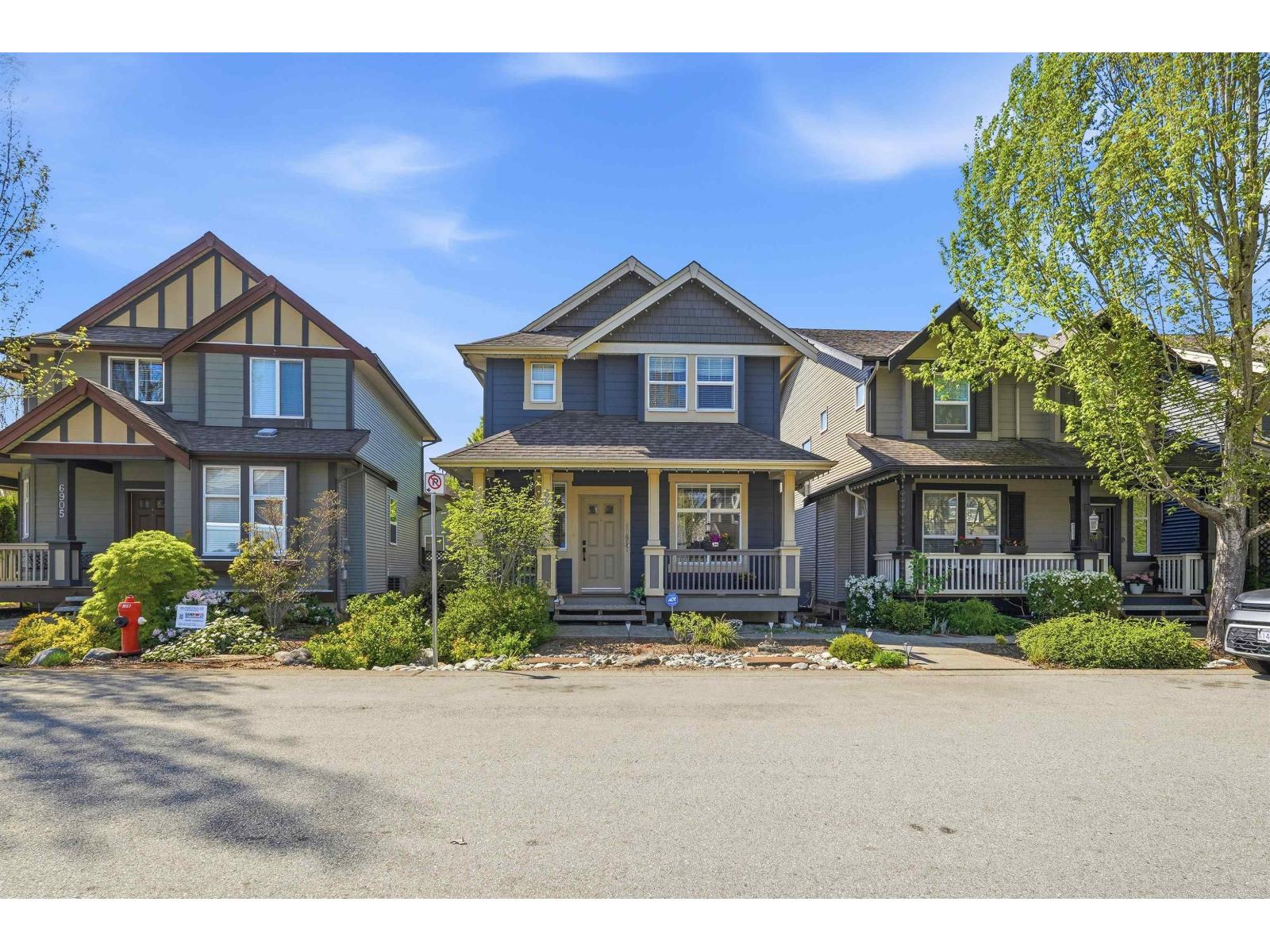 6909 208B STREET, langley, British Columbia