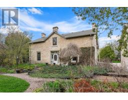 768 BON ACCORD STREET, centre wellington (fergus), Ontario