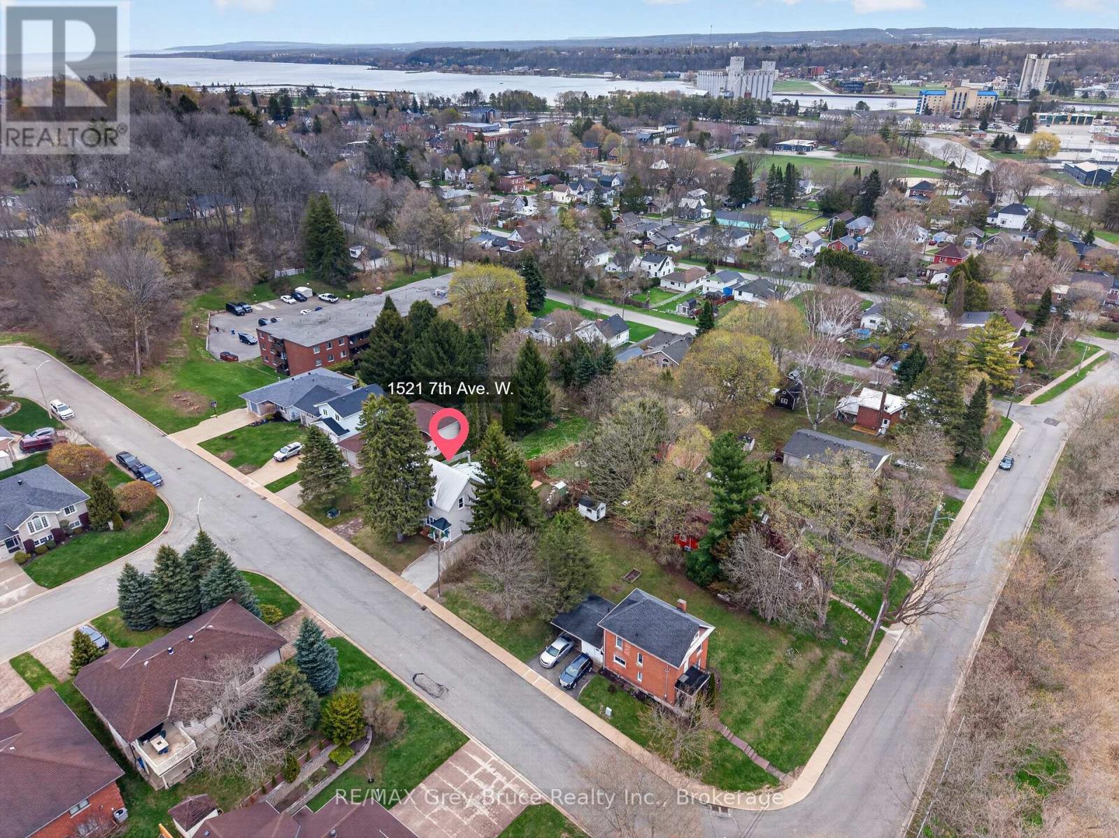 1521 7th Avenue W, Owen Sound, Ontario  N4K 5L1 - Photo 47 - X13080616