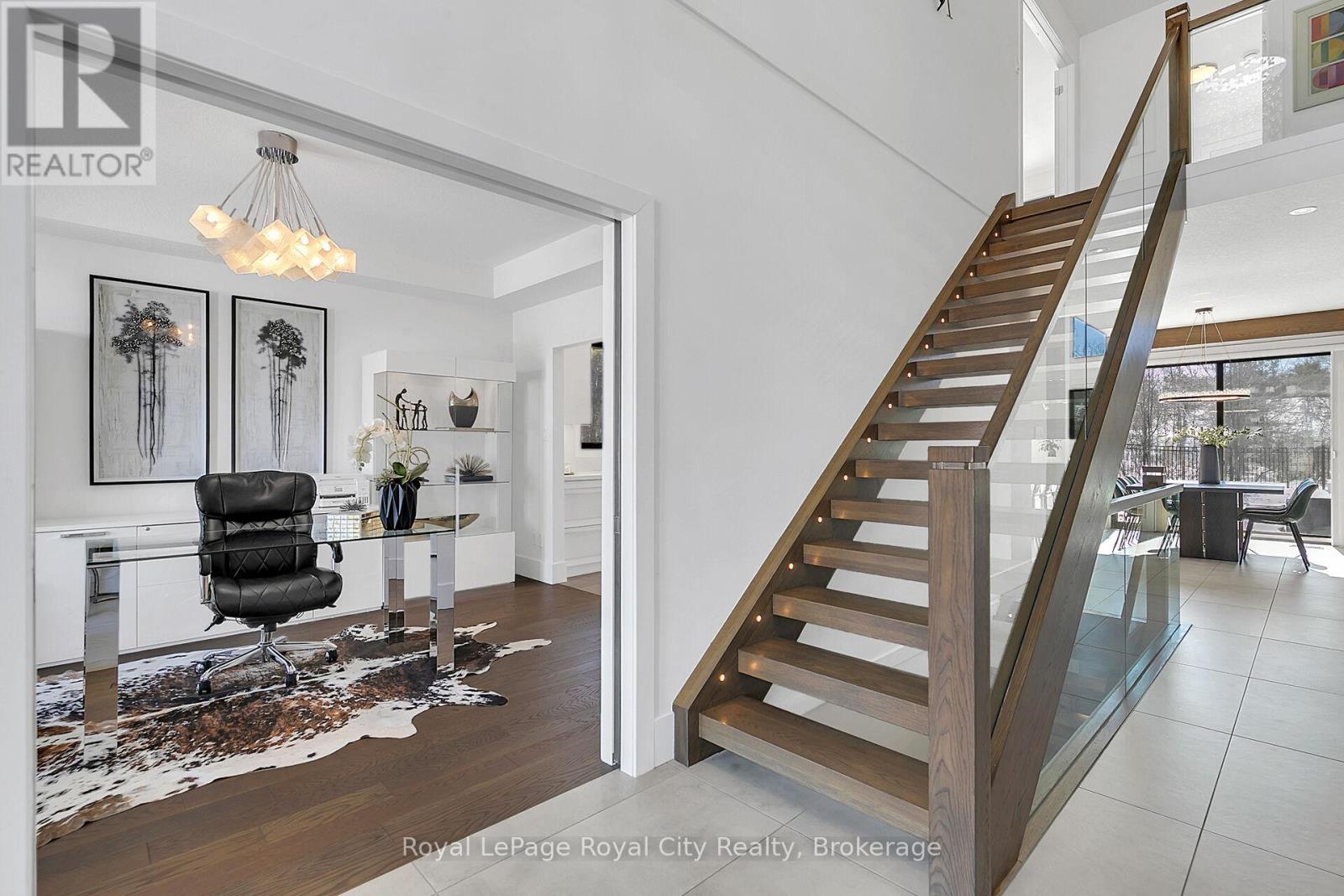 303 Gosling Gardens, Guelph, Ontario  N1L 0M1 - Photo 3 - X13080650