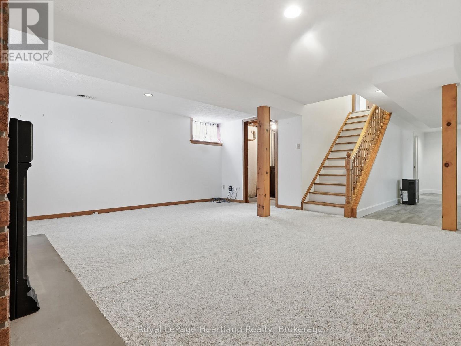 170 Queen Street S, Minto, Ontario  N0G 1Z0 - Photo 19 - X13080810