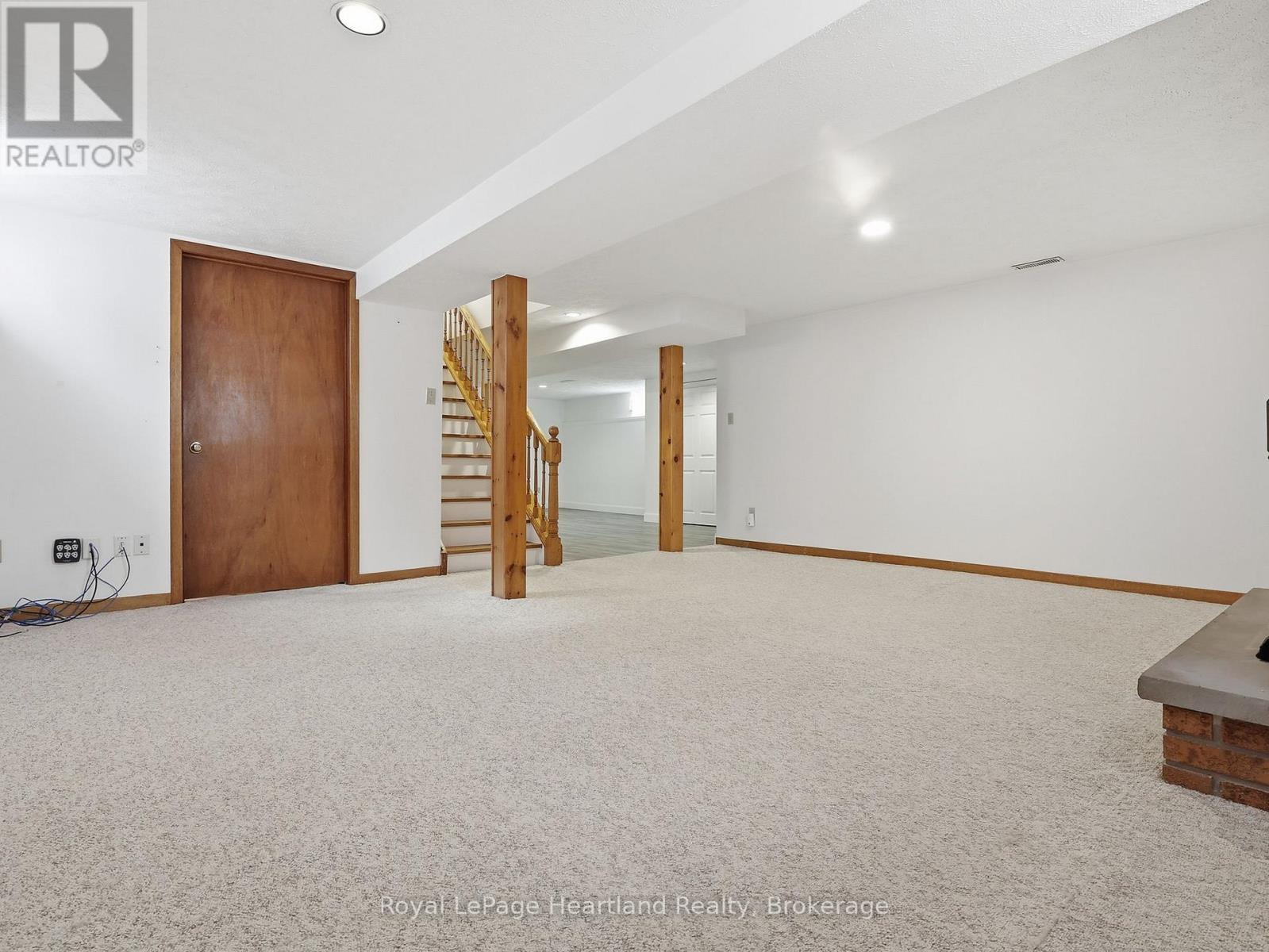 170 Queen Street S, Minto, Ontario  N0G 1Z0 - Photo 20 - X13080810