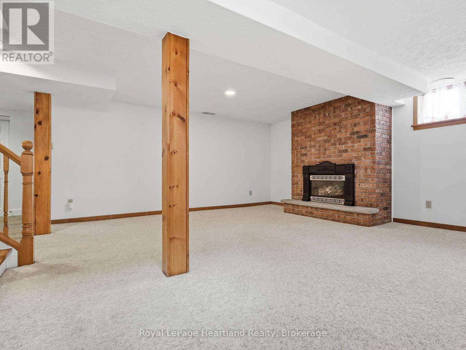 170 Queen Street S, Minto, Ontario  N0G 1Z0 - Photo 21 - X13080810