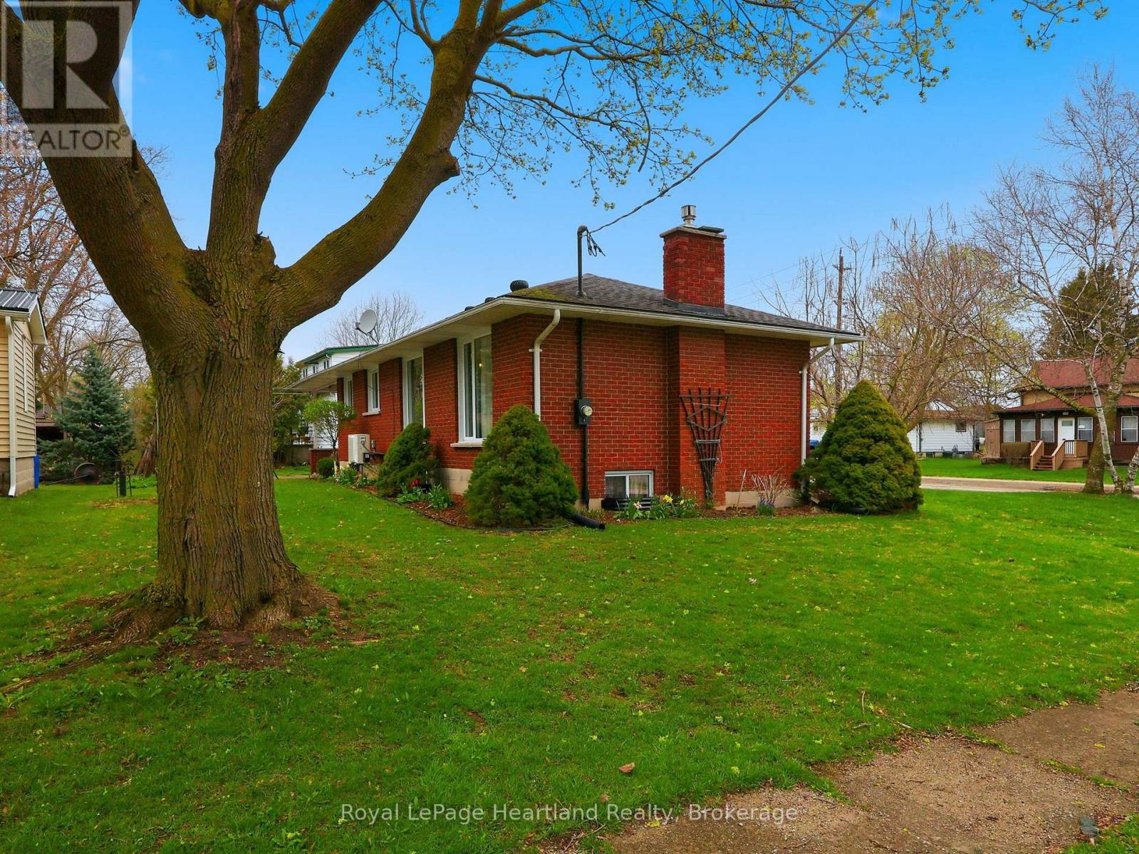 170 Queen Street S, Minto, Ontario  N0G 1Z0 - Photo 26 - X13080810