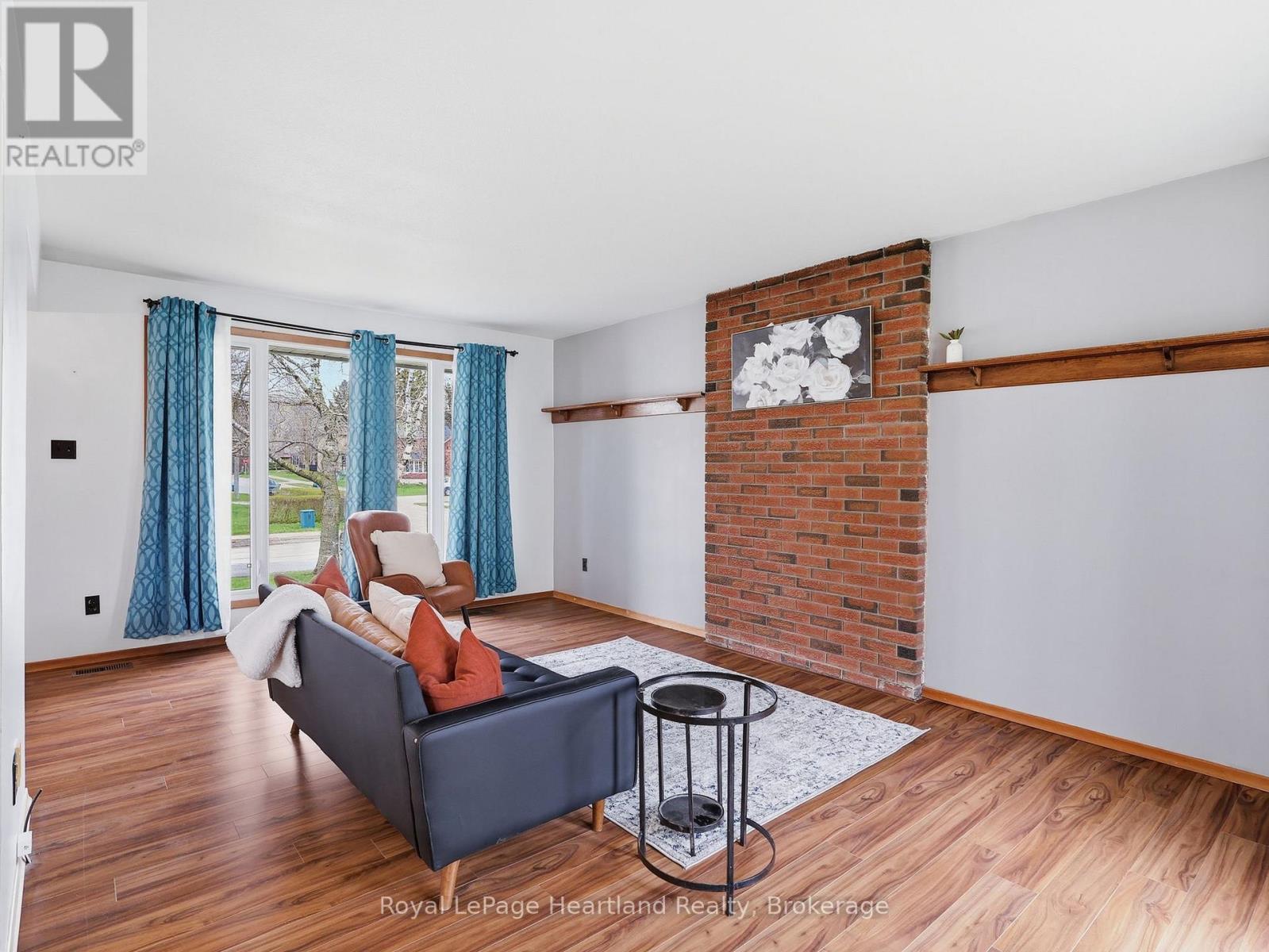 170 Queen Street S, Minto, Ontario  N0G 1Z0 - Photo 9 - X13080810