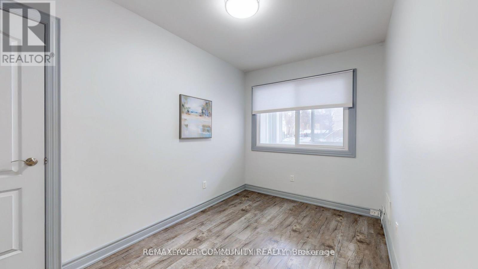 C - 586 Parliament Street, Toronto, Ontario  M4X 1P8 - Photo 15 - C13080606