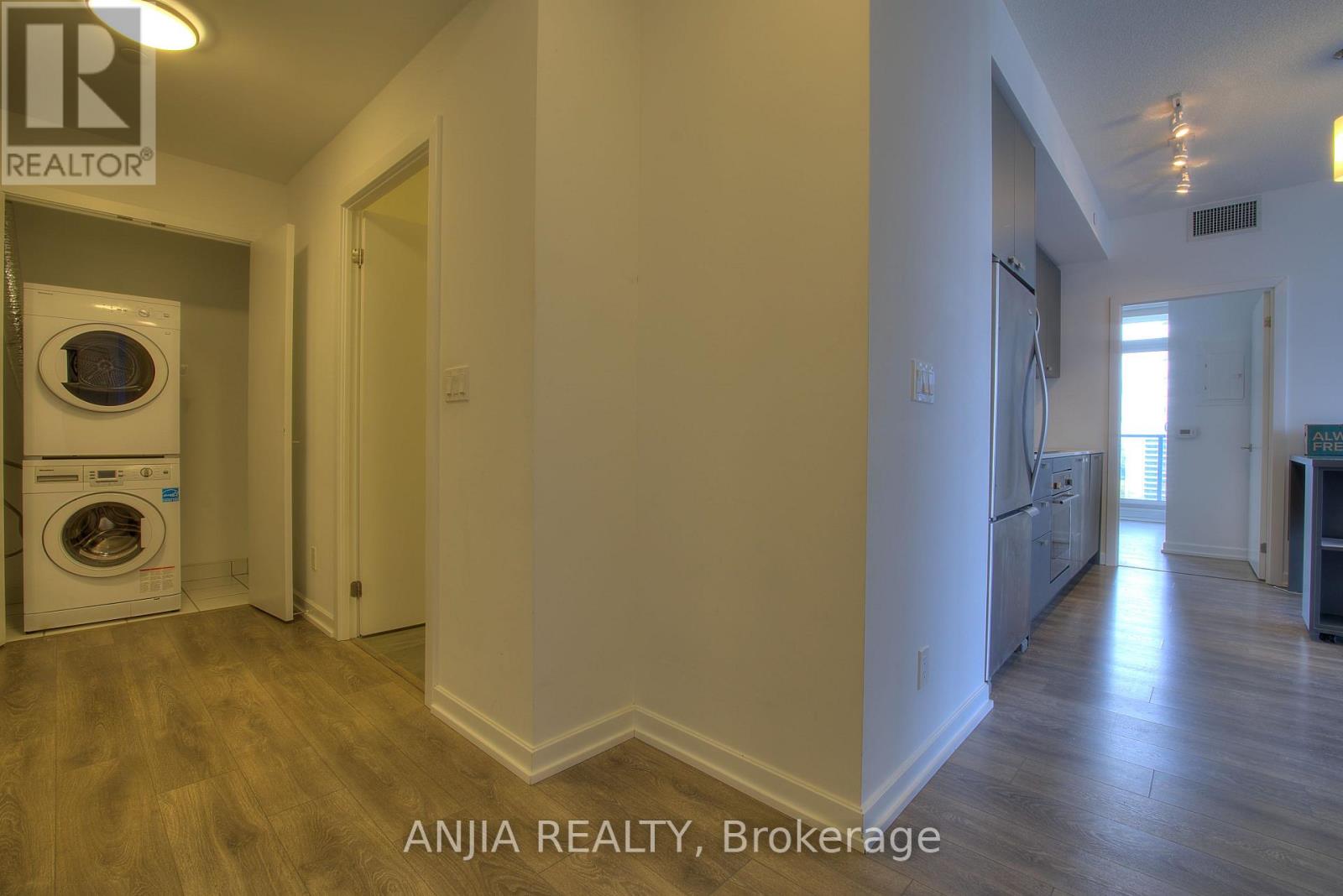 1304 - 56 Forest Manor Road, Toronto, Ontario  M2J 1M6 - Photo 10 - C13080640