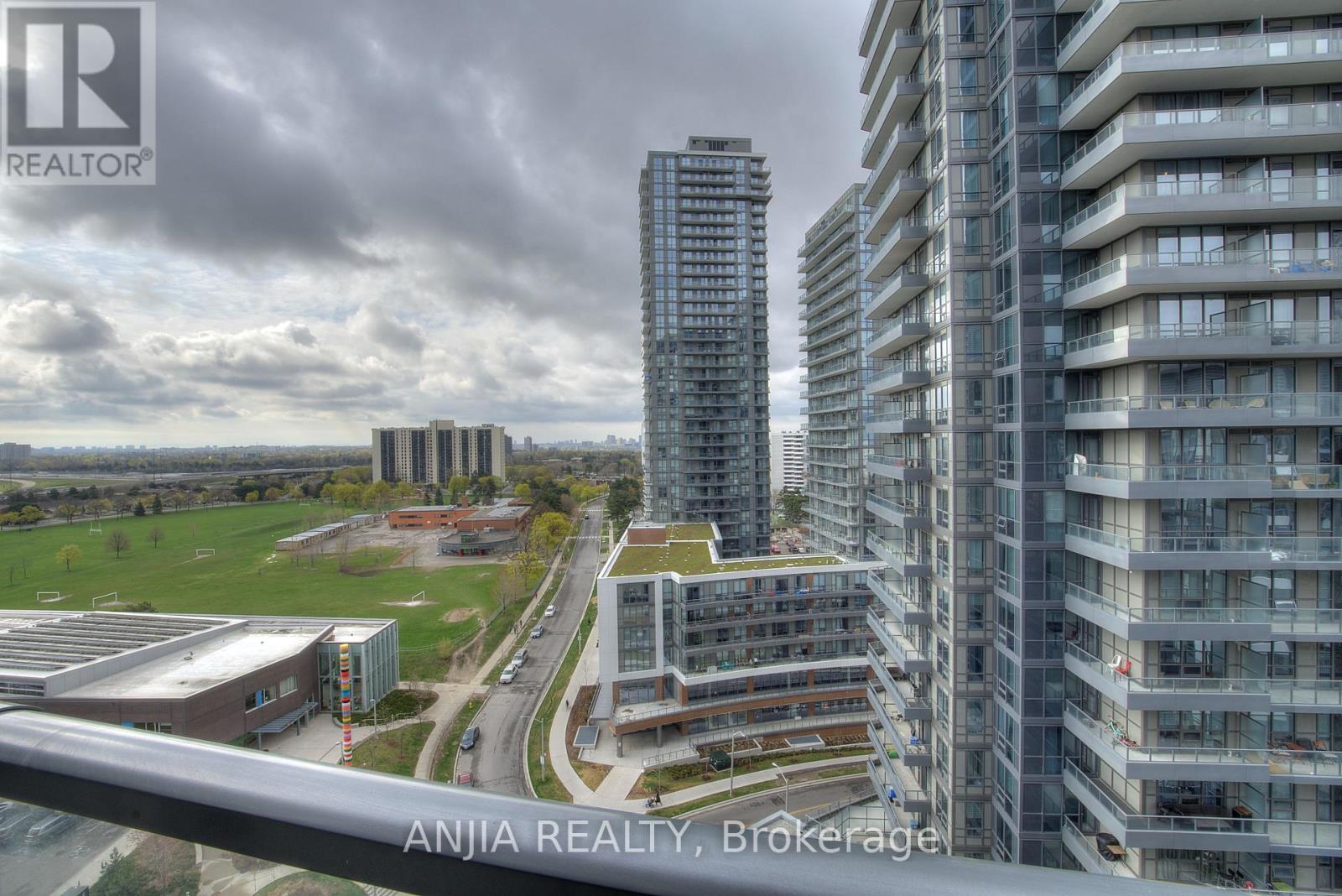 1304 - 56 Forest Manor Road, Toronto, Ontario  M2J 1M6 - Photo 31 - C13080640