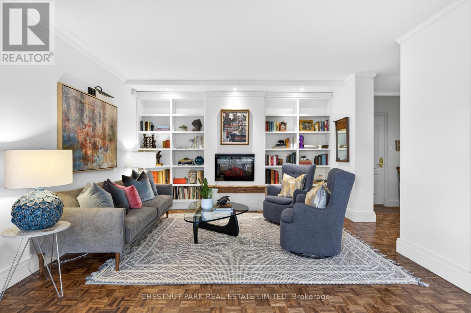 433 - 21 DALE AVENUE, Toronto, Ontario