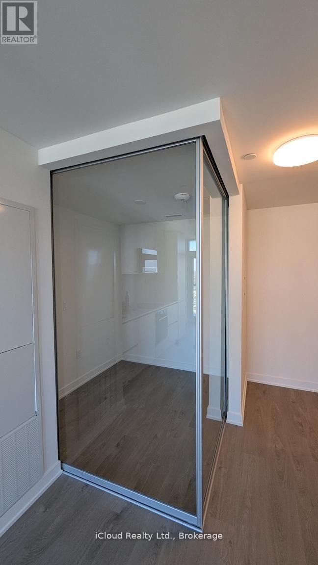 2414 - 120 Broadway Avenue E, Toronto, Ontario  M4P 0A9 - Photo 13 - C13080666