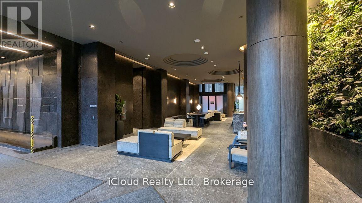 2414 - 120 Broadway Avenue E, Toronto, Ontario  M4P 0A9 - Photo 17 - C13080666