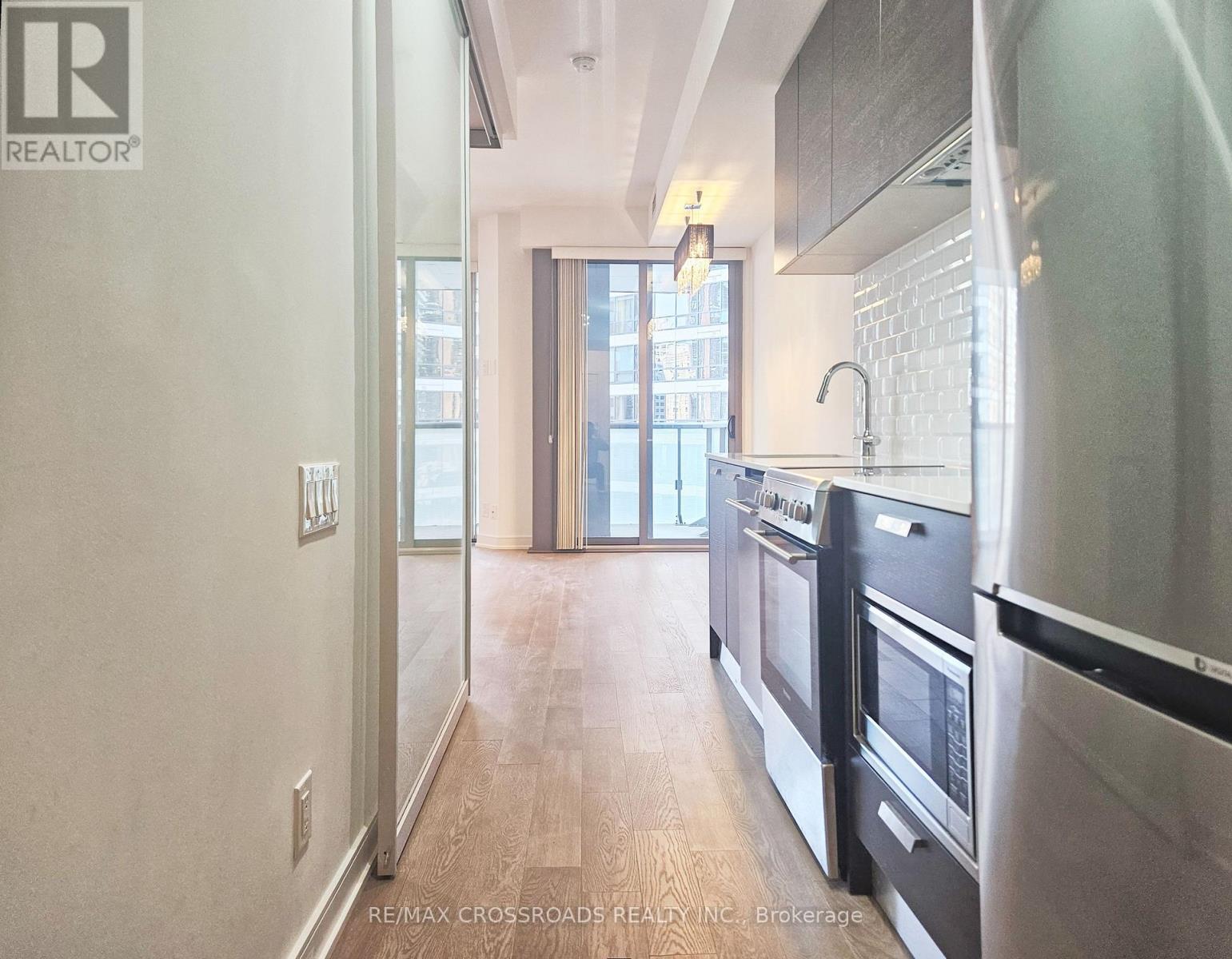 903 - 57 St Joseph Street, Toronto, Ontario  M5S 0C5 - Photo 9 - C13080716