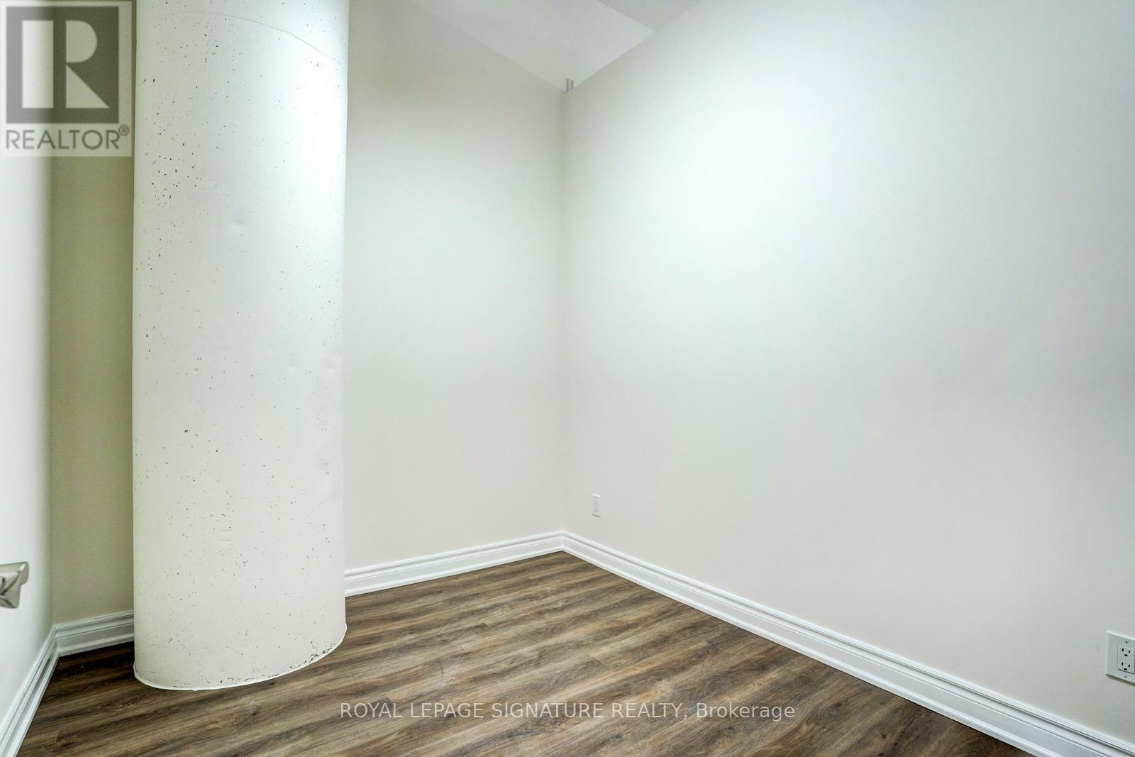 223 - 15 Wellesley Street W, Toronto, Ontario  M4Y 0G7 - Photo 8 - C13080728