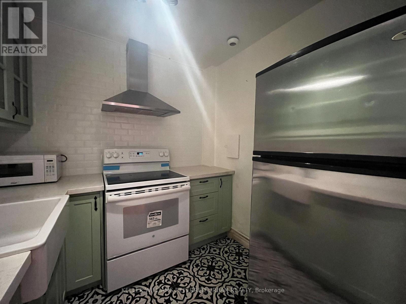 334 - 150 Farnham Avenue, Toronto, Ontario  M4V 1H5 - Photo 7 - C13080756