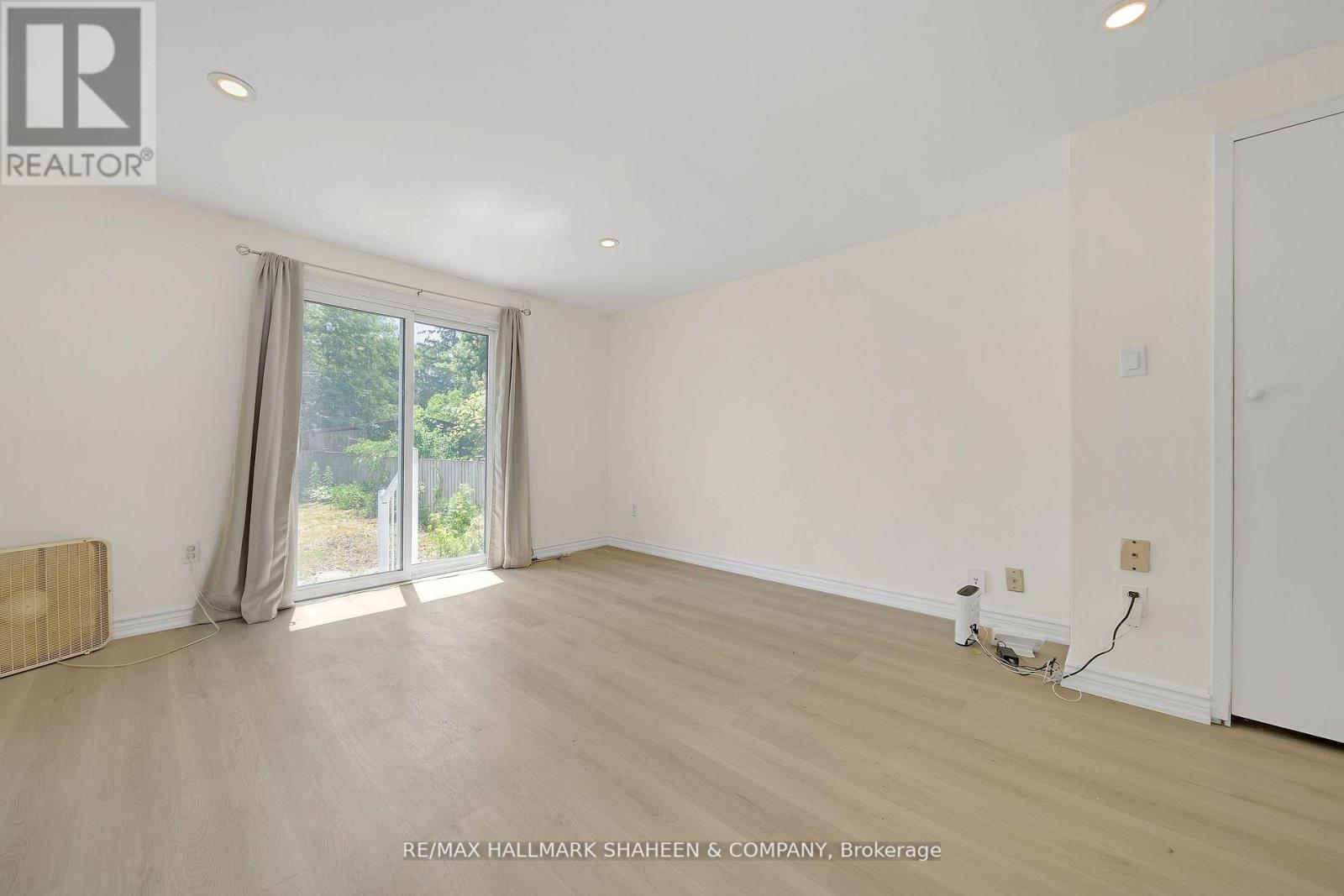 203 Quebec Street, Oshawa, Ontario  L1J 1X9 - Photo 11 - E13080618