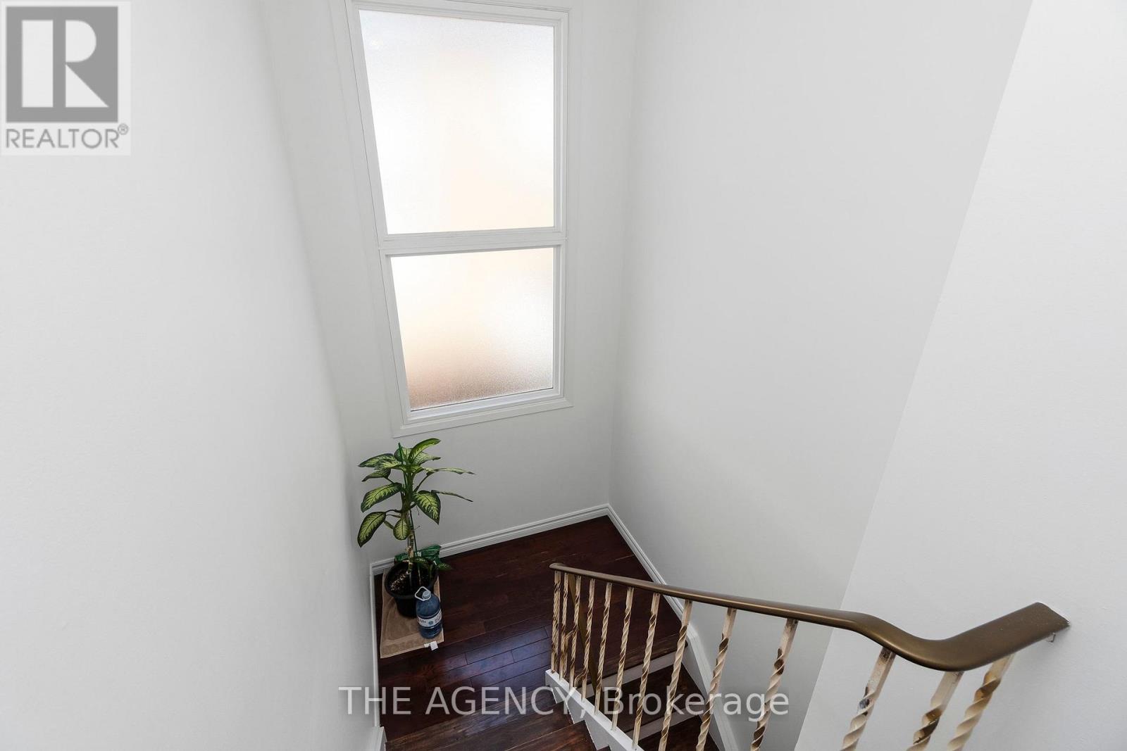 402 Kingston Road, Toronto, Ontario  M4L 1T9 - Photo 20 - E13080670