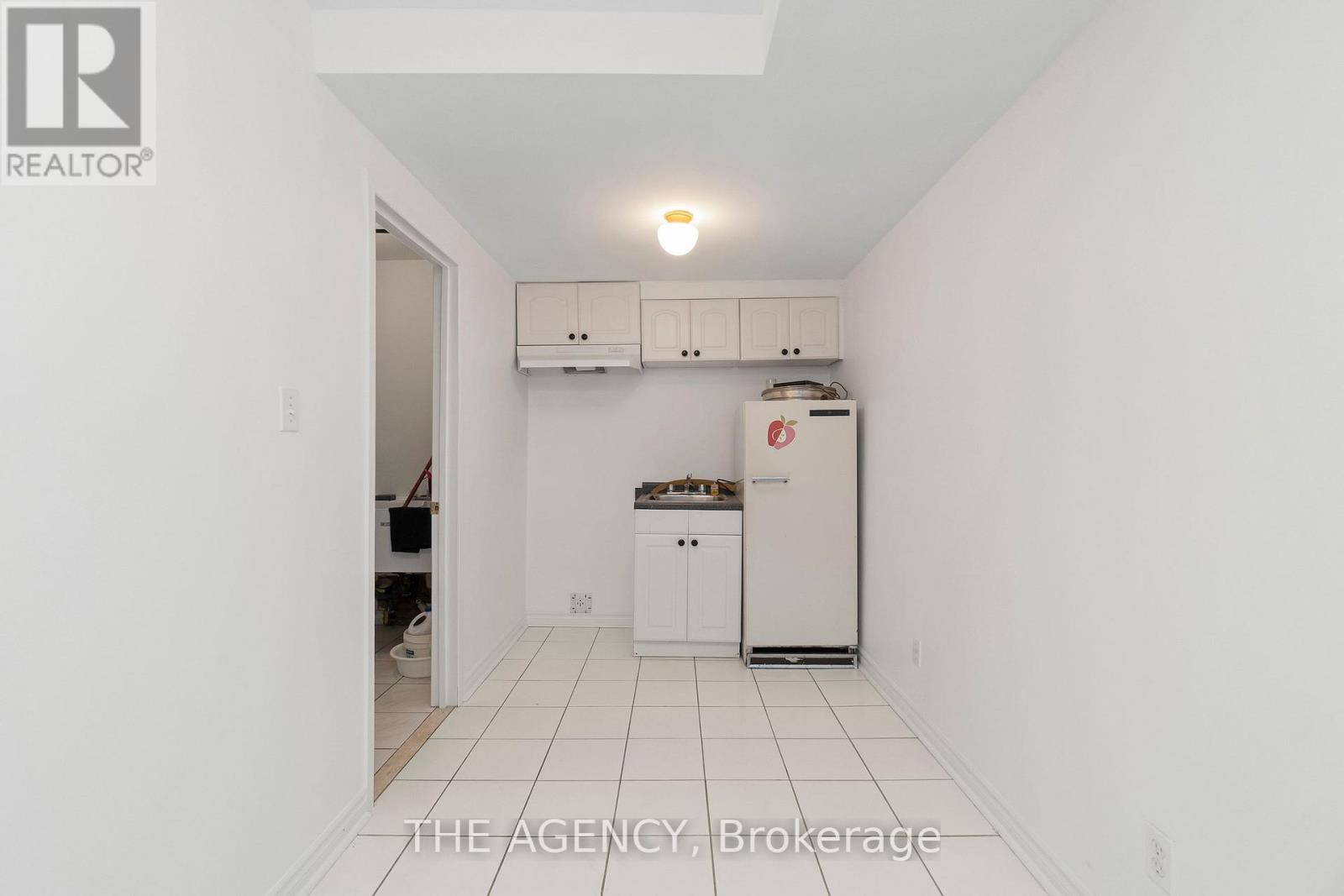 402 Kingston Road, Toronto, Ontario  M4L 1T9 - Photo 34 - E13080670
