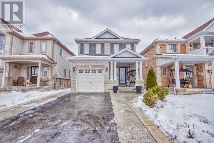 45 Kirkland Place, Whitby, Ontario  L1P 1X3 - Photo 1 - E13080764