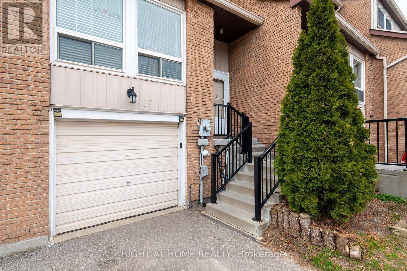 67 Willows Lane, Ajax, Ontario  L1S 6E7 - Photo 3 - E13080790