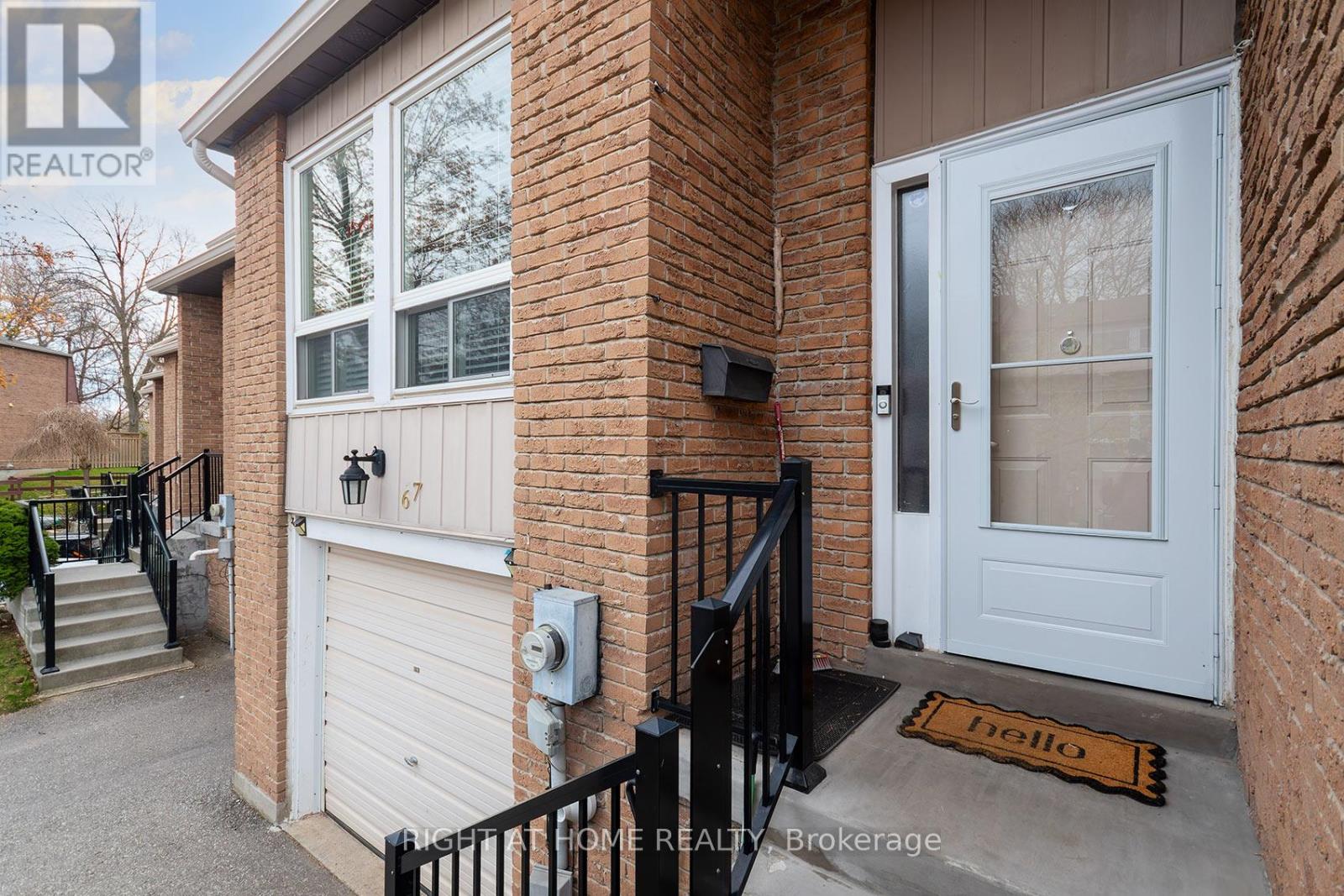 67 Willows Lane, Ajax, Ontario  L1S 6E7 - Photo 6 - E13080790