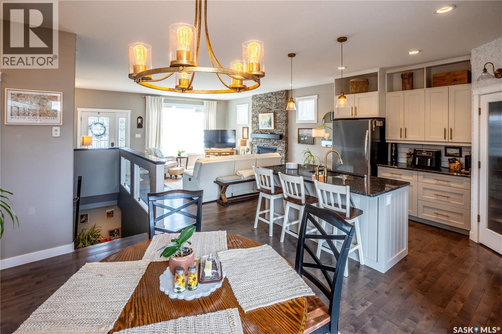 132 Everton Crescent, Moose Jaw, Saskatchewan  S6K 0A3 - Photo 4 - SK034745