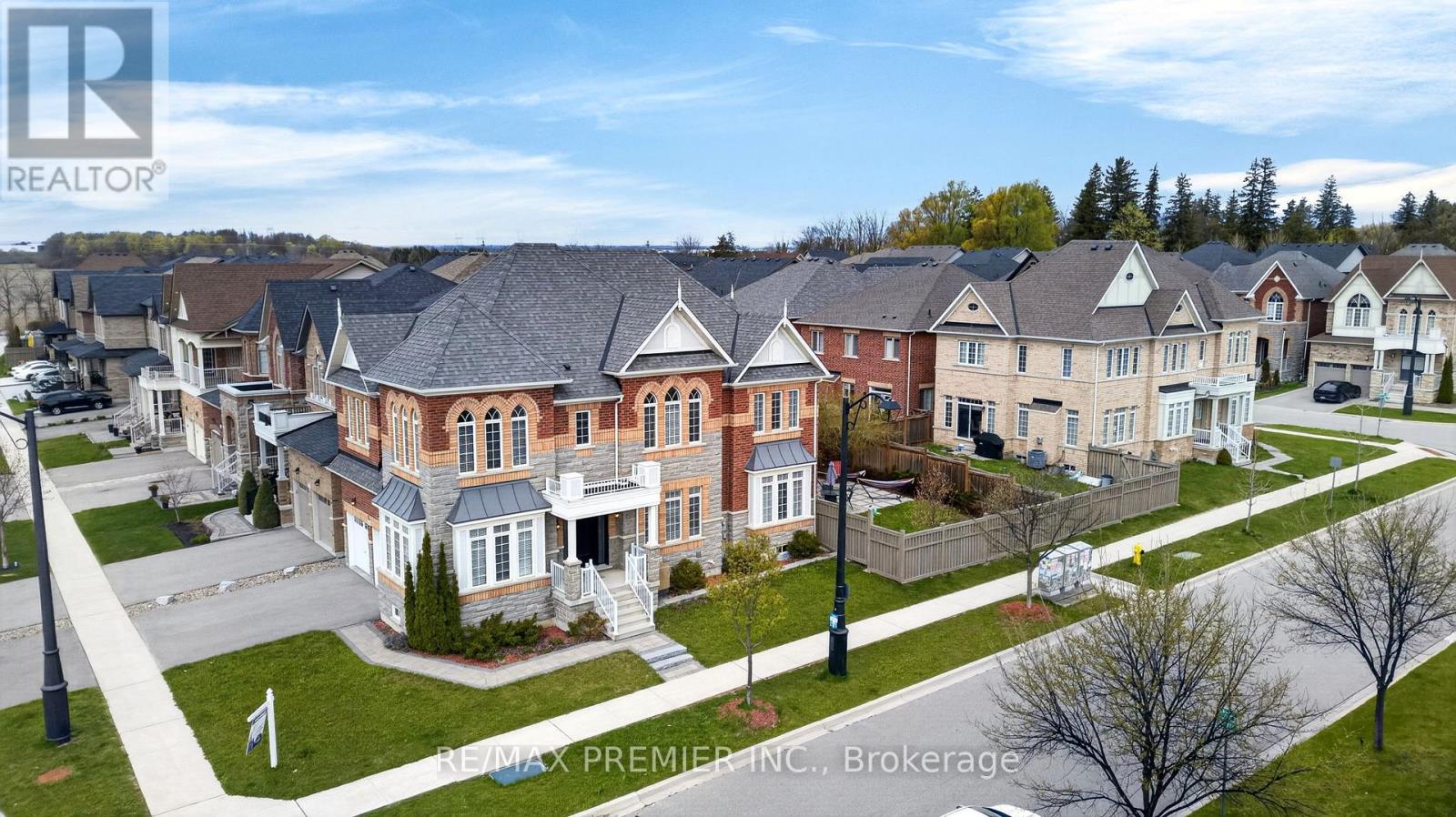 66 Red Tree Drive, Vaughan, Ontario  L4H 4H7 - Photo 4 - N13080588