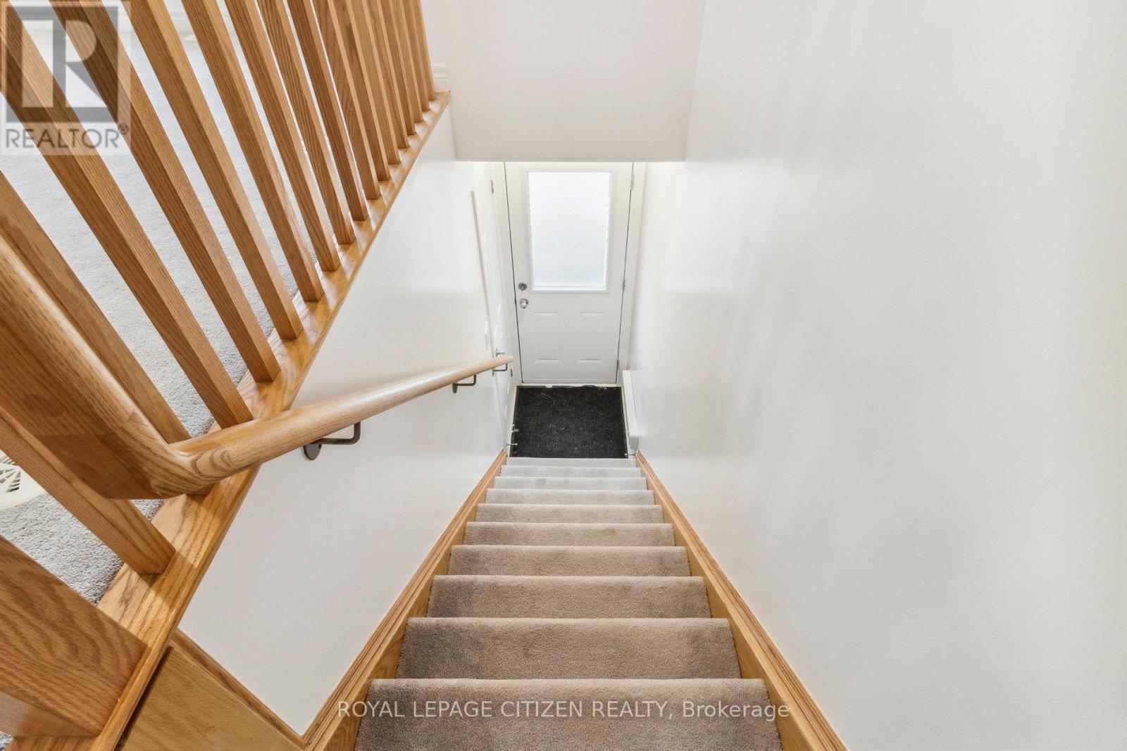 B - 526 White's Hill Avenue, Markham, Ontario  L6B 0J9 - Photo 11 - N13080714