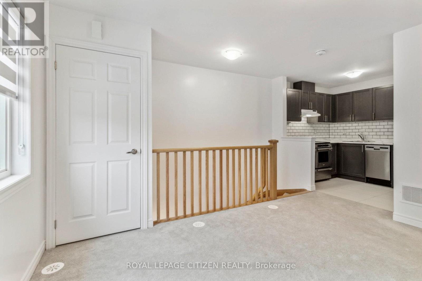 B - 526 White's Hill Avenue, Markham, Ontario  L6B 0J9 - Photo 16 - N13080714