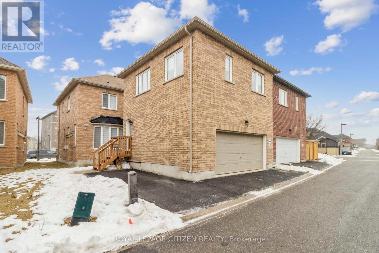 B - 526 White's Hill Avenue, Markham, Ontario  L6B 0J9 - Photo 4 - N13080714