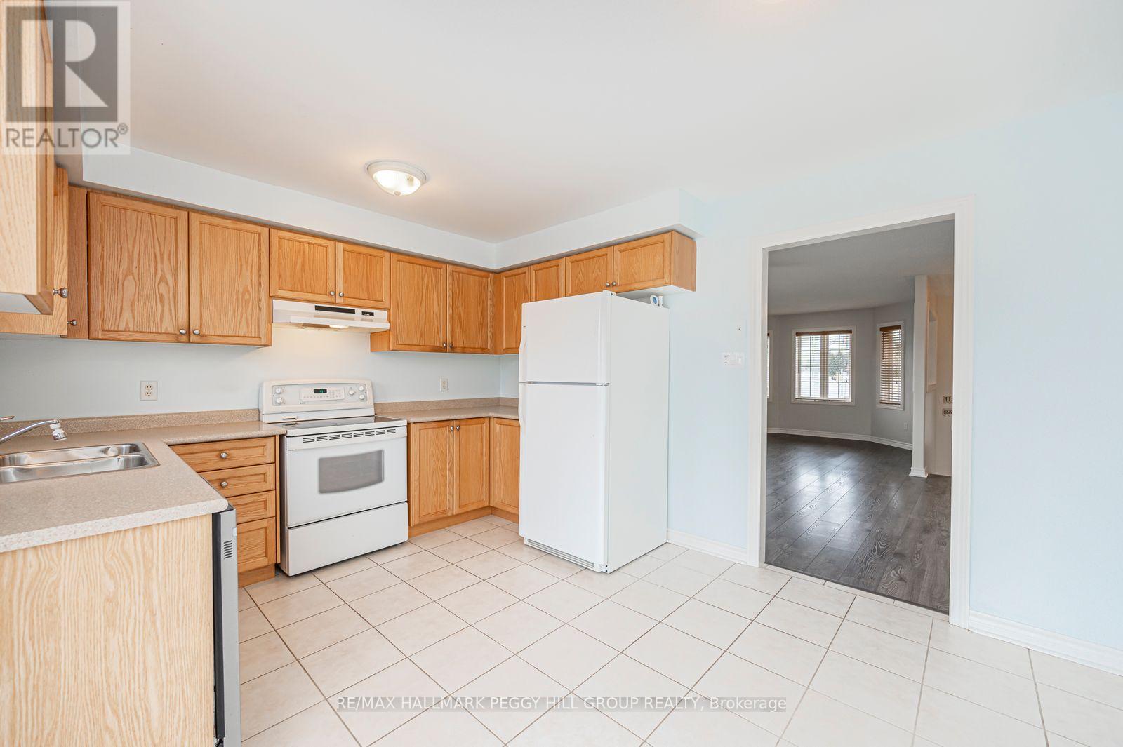 1 Michael Crescent, Barrie (East Bayfield), Ontario  L4M 6Y9 - Photo 6 - S13080580