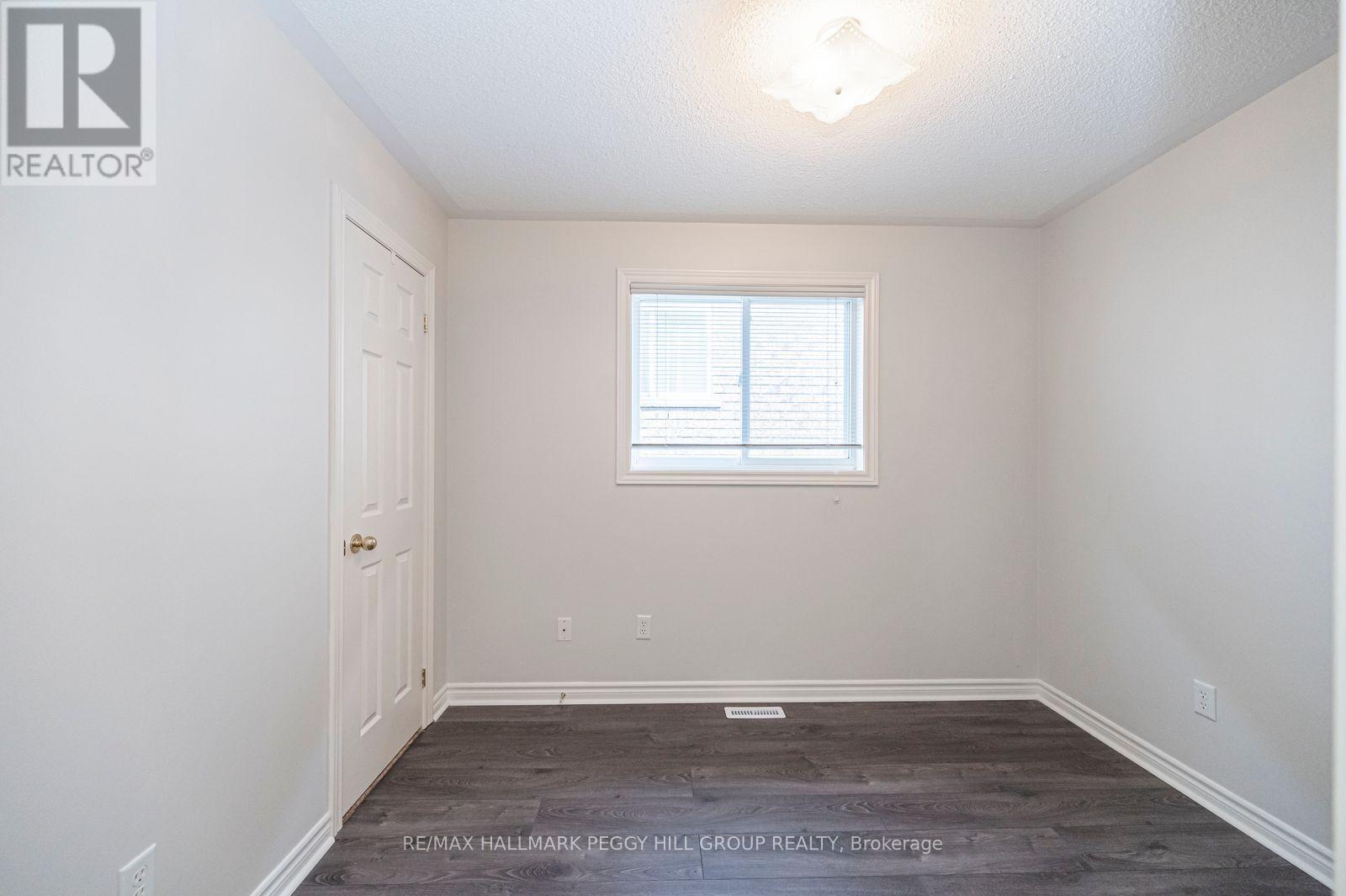 1 Michael Crescent, Barrie (East Bayfield), Ontario  L4M 6Y9 - Photo 9 - S13080580