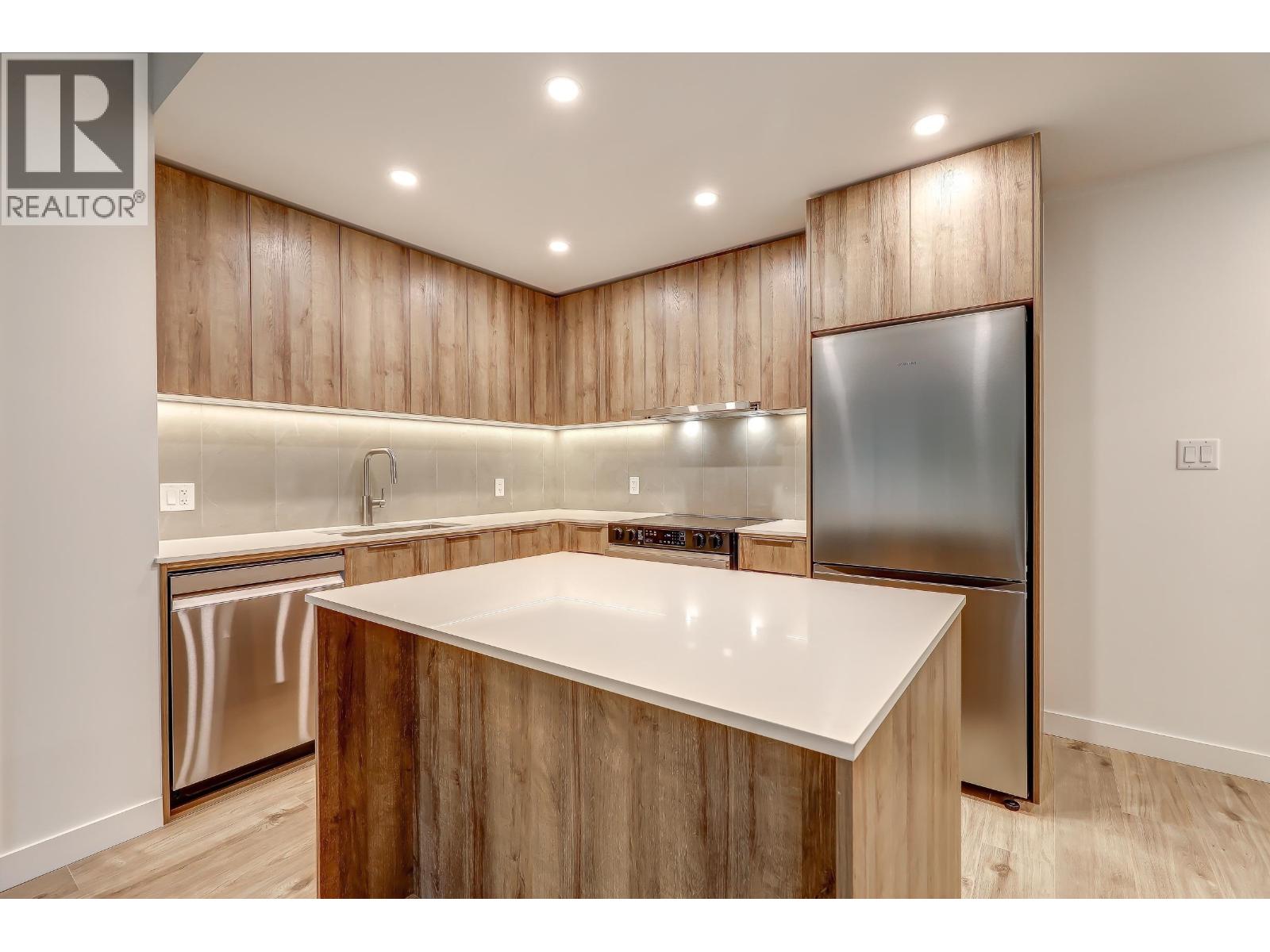 206 3594 Malsum Drive, North Vancouver, British Columbia  V7G 0B5 - Photo 17 - R3118838