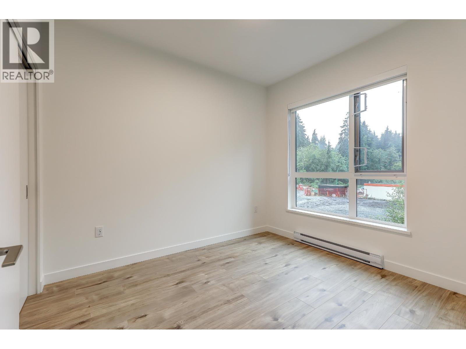 206 3594 Malsum Drive, North Vancouver, British Columbia  V7G 0B5 - Photo 5 - R3118838